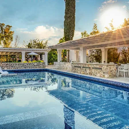 1- Zeus Suite - Kommeno Villa K Boutique Hotel.