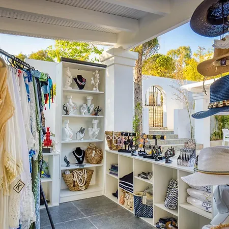 K, Boutique Kommeno (Corfu)
