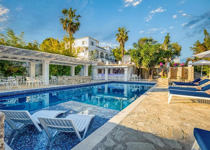 1- Zeus Suite - Kommeno Villa K Boutique Hotel.