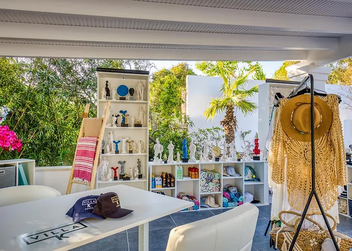 1- Zeus Suite - Kommeno Villa K Boutique Hotel. ホテル 4*